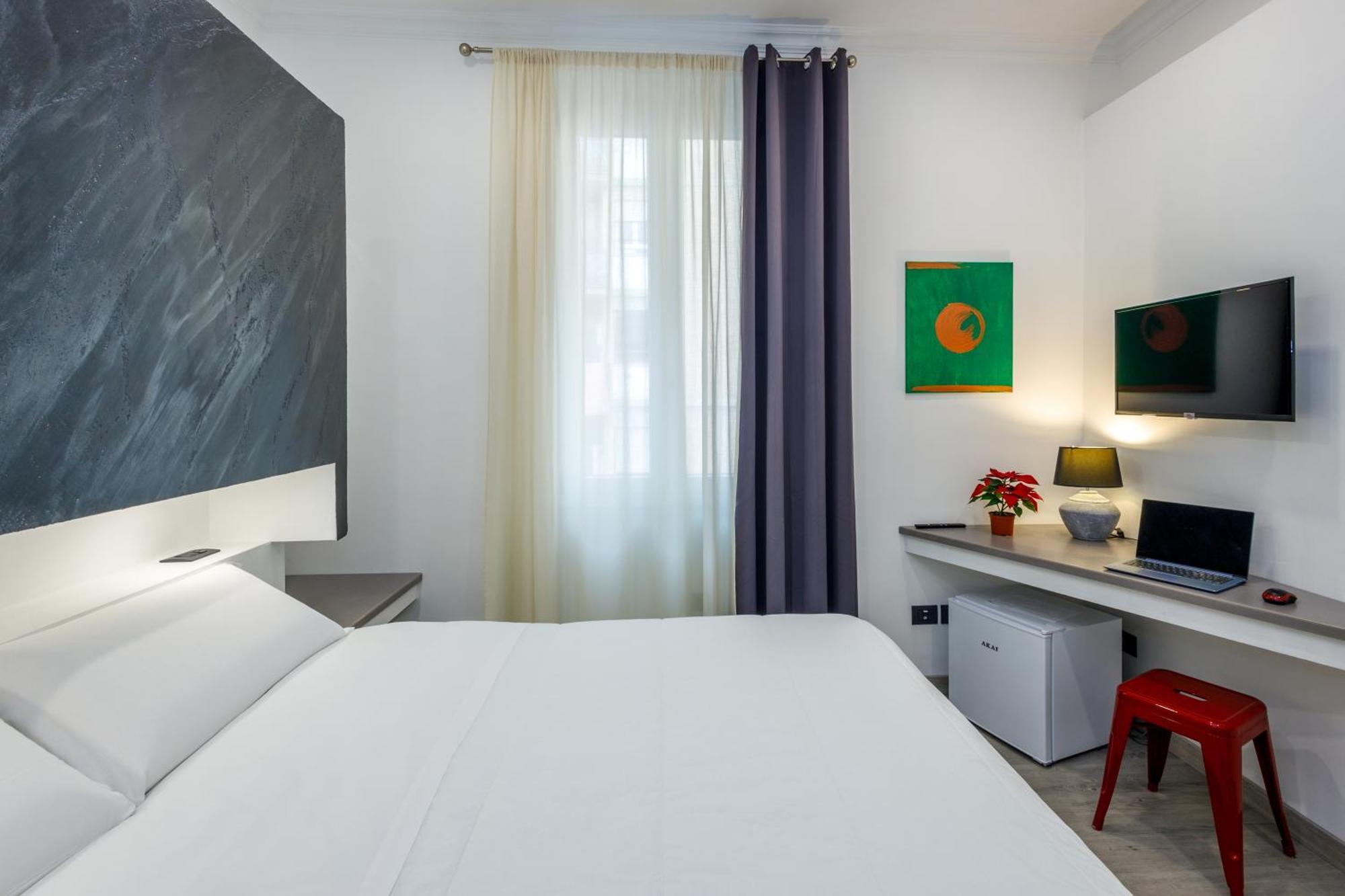 Crossroad Hotel — Photos 1